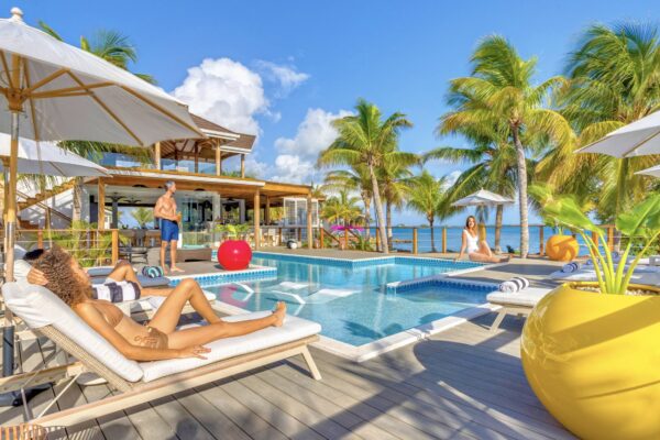 belize_luxury_private_island_resort_pool-magenta-caye