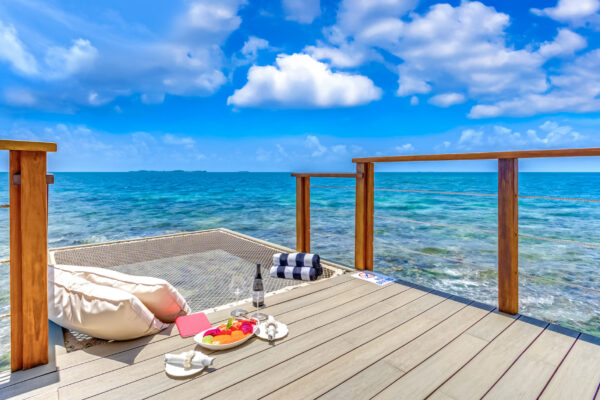 belize_private_island_resort_grand_villa_deck_hammock-Den_SM